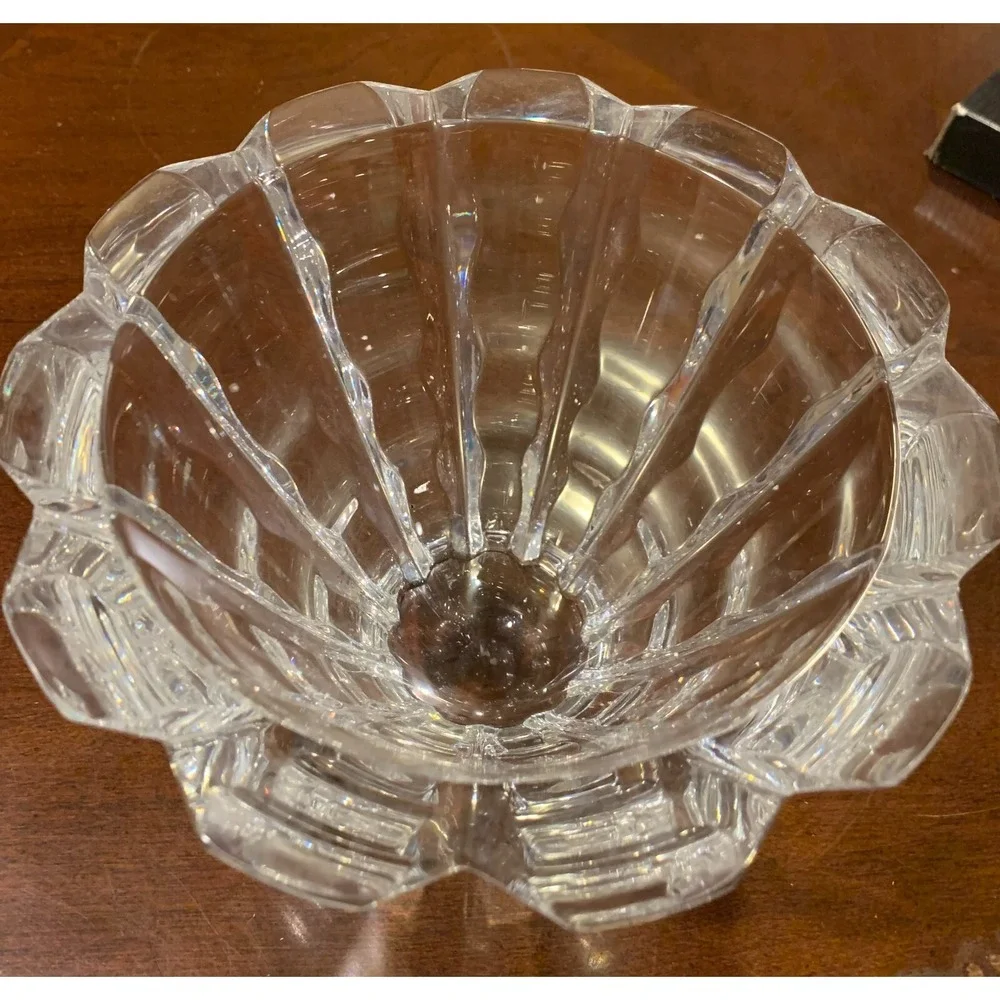 Orrefors Sweden Crystal Waves Round Bowl 7in‎ in height,